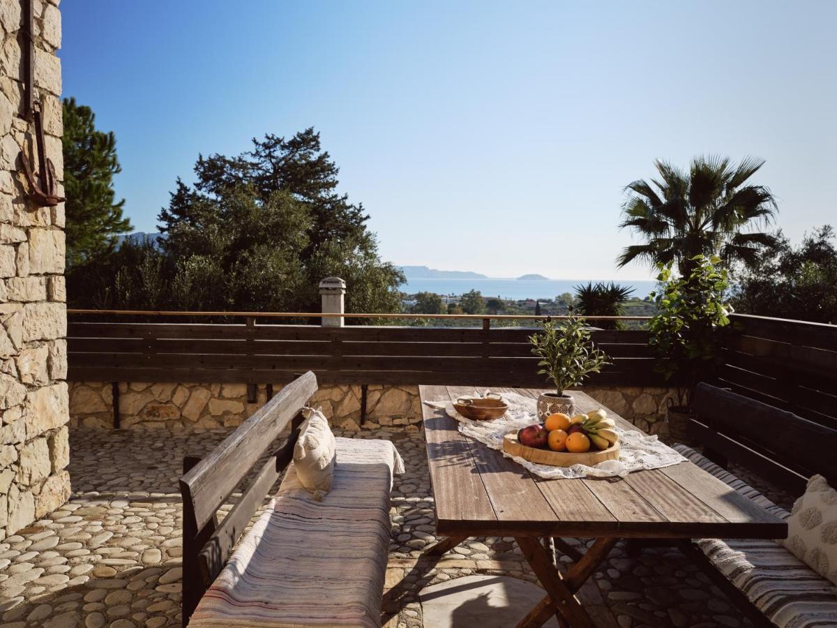 Vafias Villa - Tranquil Location, Ideal For Large Groups, By Zantewize Lithakia  Exterior foto