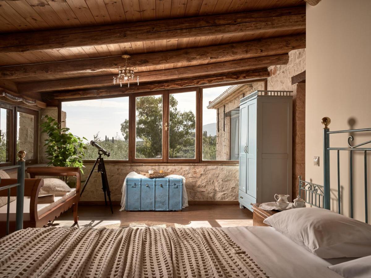 Vafias Villa - Tranquil Location, Ideal For Large Groups, By Zantewize Lithakia  Exterior foto