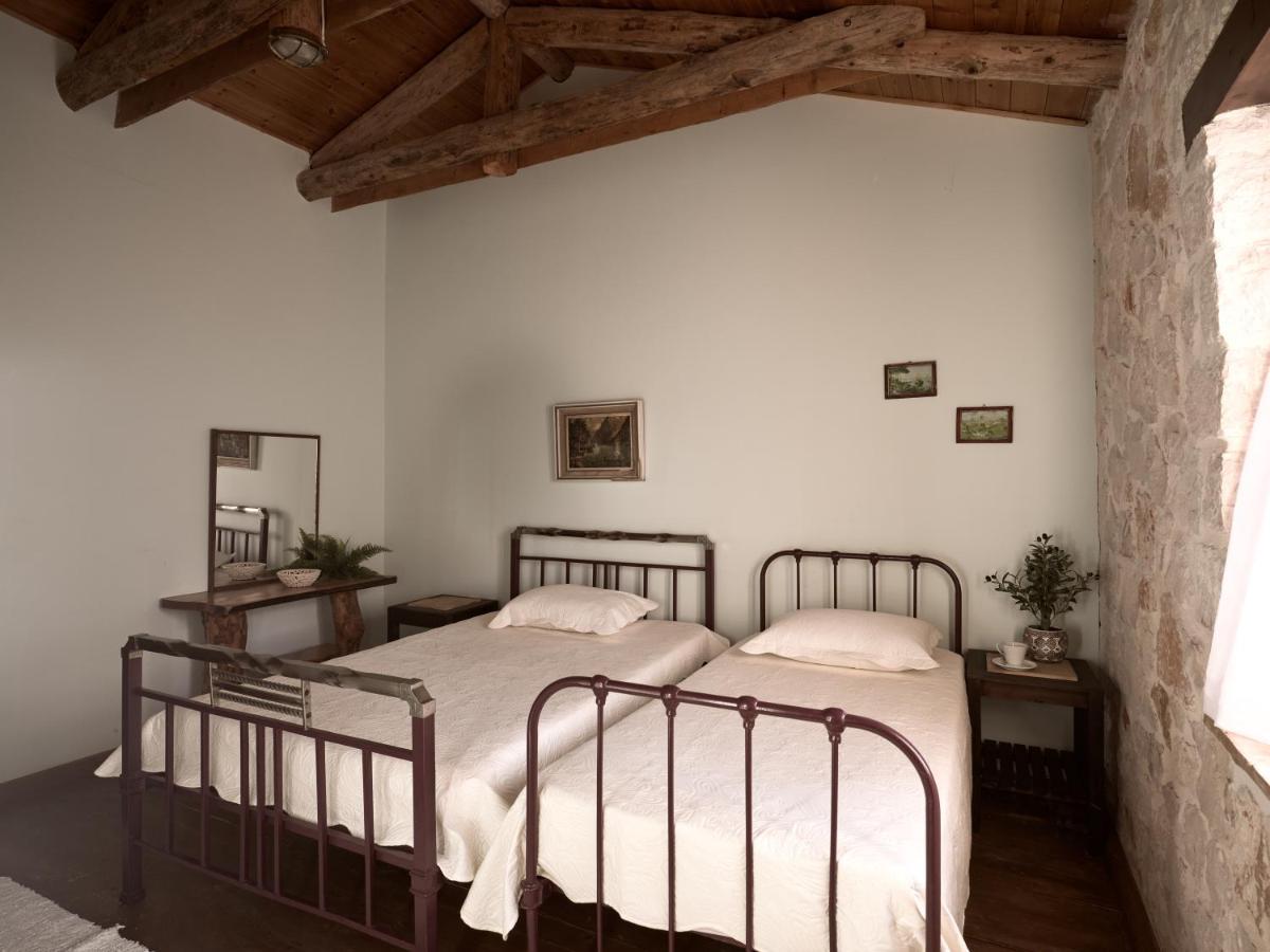 Vafias Villa - Tranquil Location, Ideal For Large Groups, By Zantewize Lithakia  Exterior foto