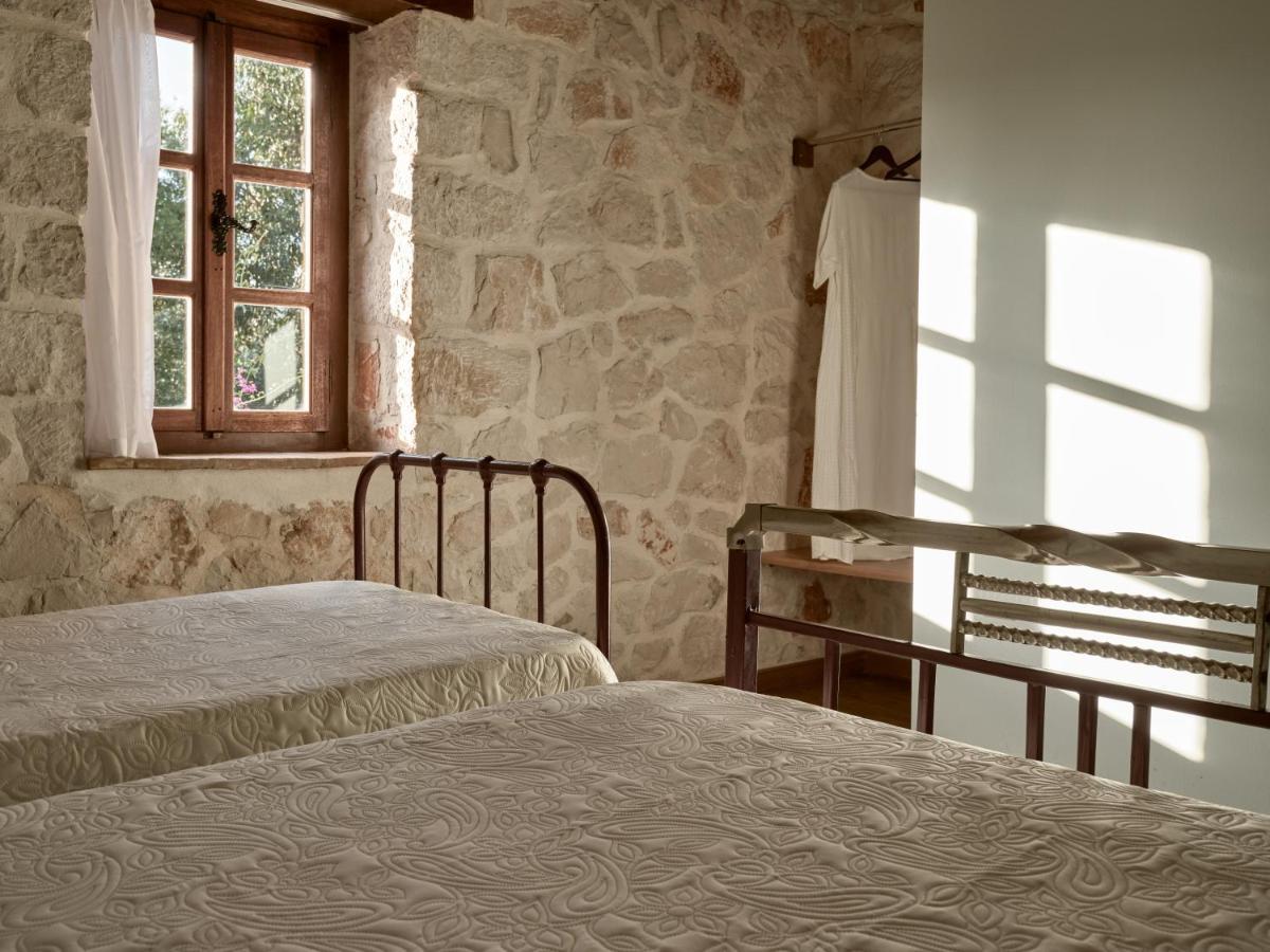 Vafias Villa - Tranquil Location, Ideal For Large Groups, By Zantewize Lithakia  Exterior foto